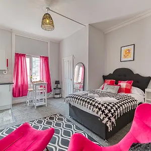  Apartment Heights By Guestz United Kingdom