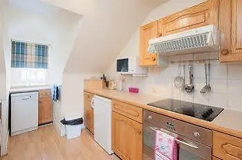 Tony Asga - Tony'S Apartment Heart Of Edinburgh City Centre Sleeps 2 0*,  United Kingdom