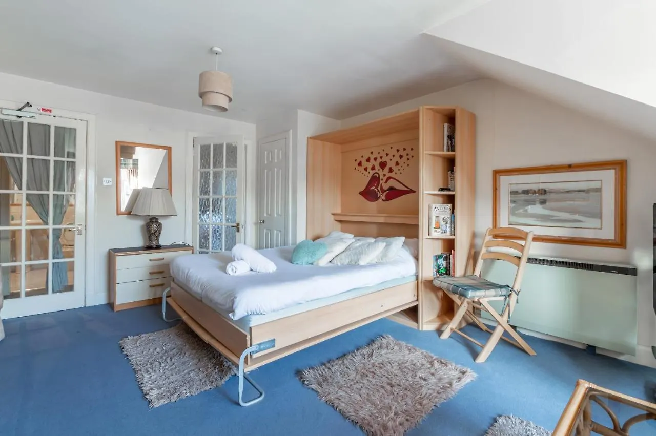 Tony Asga - Tony'S Apartment Heart Of Edinburgh City Centre Sleeps 2
