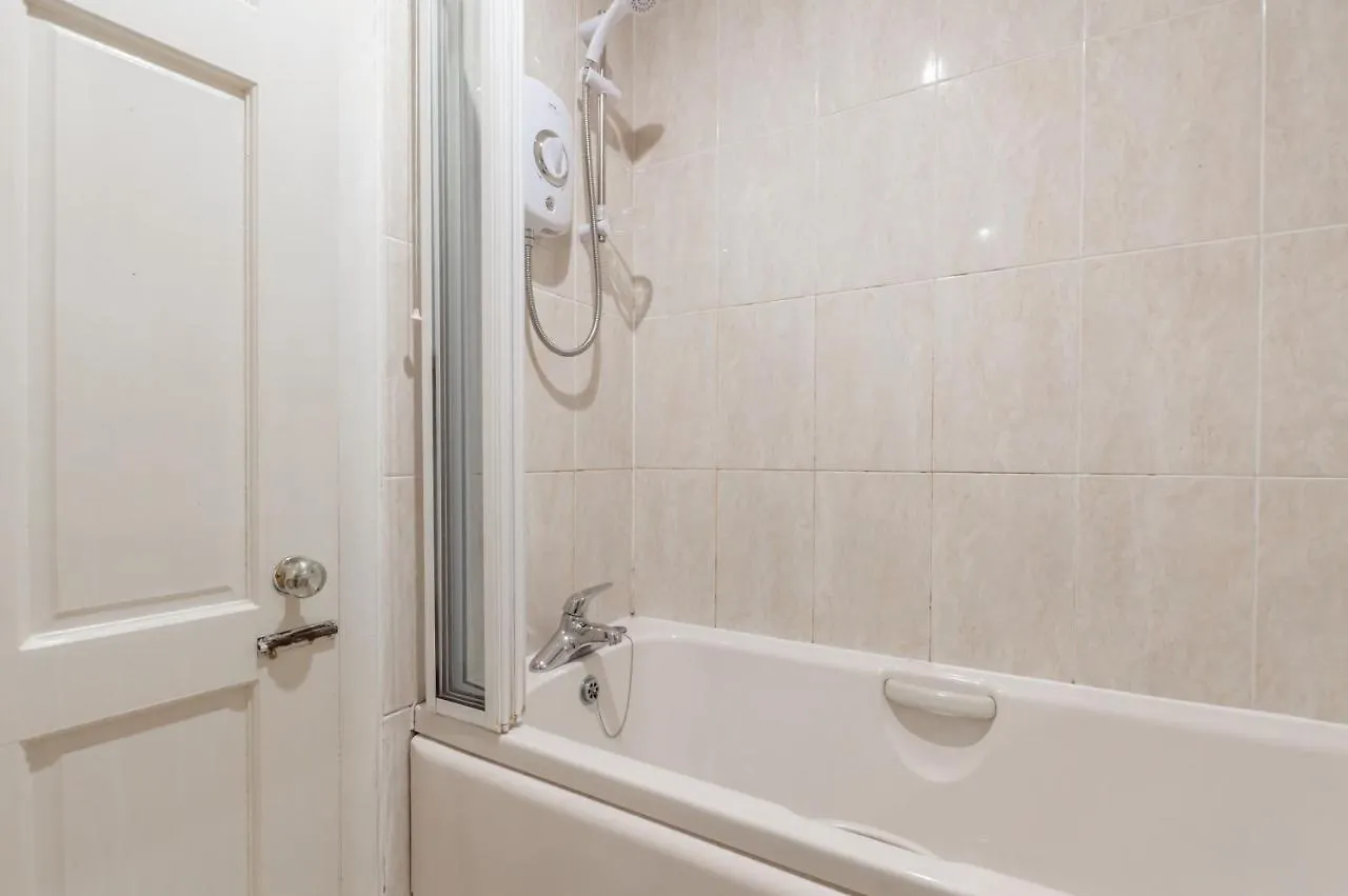 Tony Asga - Tony'S Apartment Heart Of Edinburgh City Centre Sleeps 2 0*,