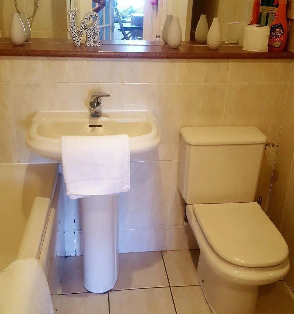 Tony Asga - Tony'S Apartment Heart Of Edinburgh City Centre Sleeps 2