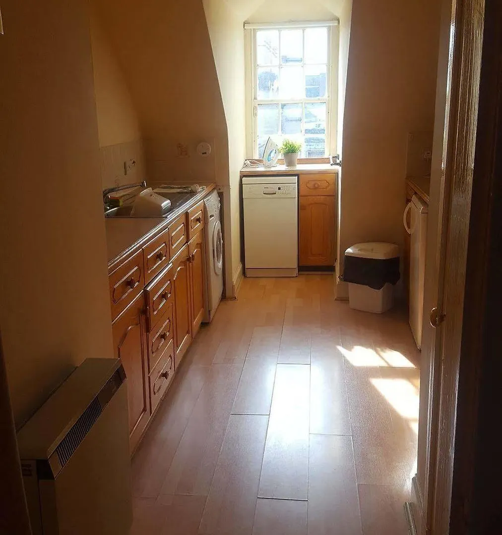 Tony Asga - Tony'S Apartment Heart Of Edinburgh City Centre Sleeps 2 0*,